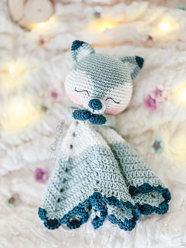 Lovey -Fox- Remy Blanket CROCHET PATTERN