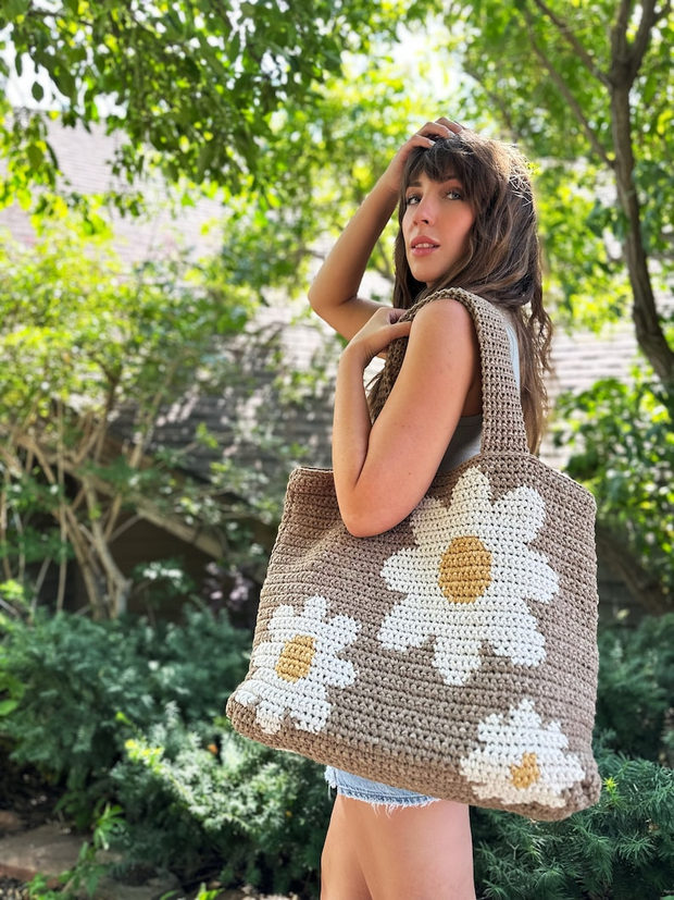 The daisy bag crochet pattern